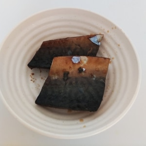 大葉入り　鯖の味噌煮